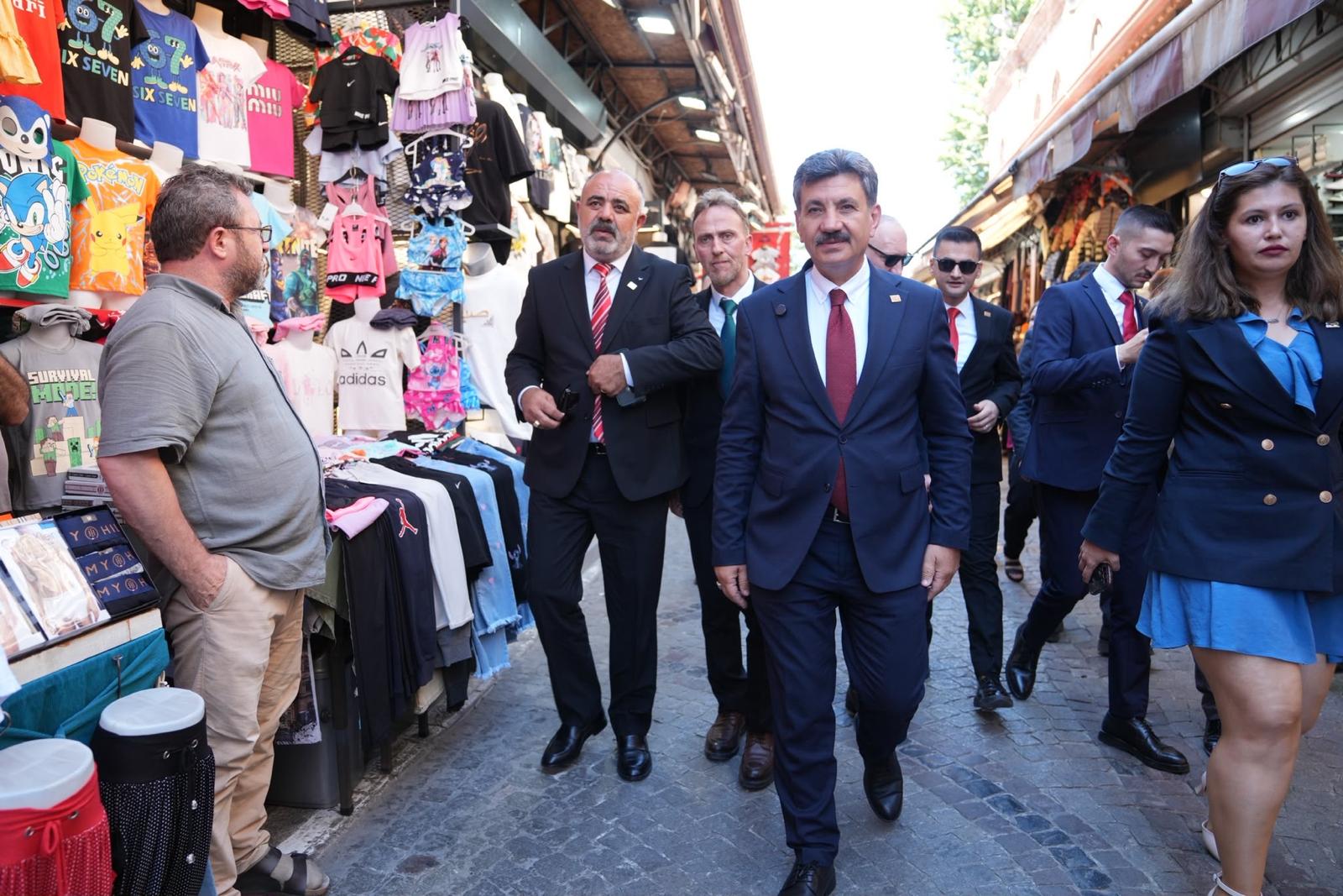 GENEL BAŞKANIMIZ SAYIN FERHAT YILMAZ’IN KAPALIÇARŞI ESNAF ZİYARETİNE EŞLİK ETTİK